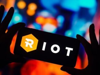 Bitcoin Miner Riot Platforms Gets $100M Credit Facility From Coinbase