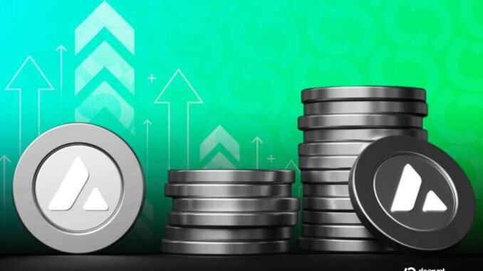 Altcoins AVAX, HYPE, WLD, Fly As Bitcoin Hovers Near All-Time High