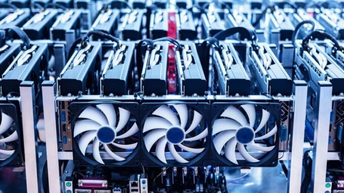 Riot Platforms Sells $44 Million in Bitcoin Amid Mining Industry Headwinds