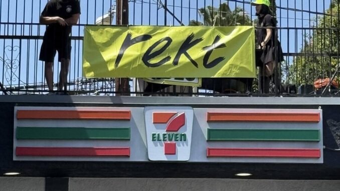 From Free NFT Mint to Drinks at 7-Eleven: Rekt Is Reaching the Masses