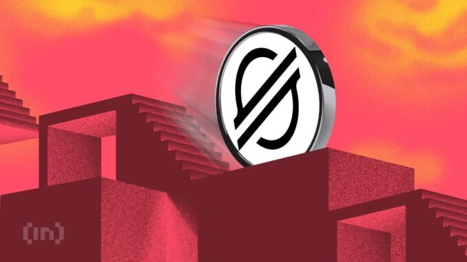 XLM Downturn Looms: MACD Crossover and Negative Sentiment Raise Red Flags