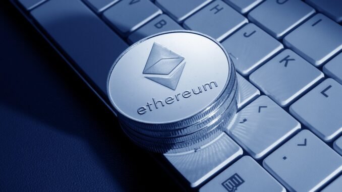 Ethereum Falls Behind Solana In Major Metric, Is Altcoin Season Ethereum