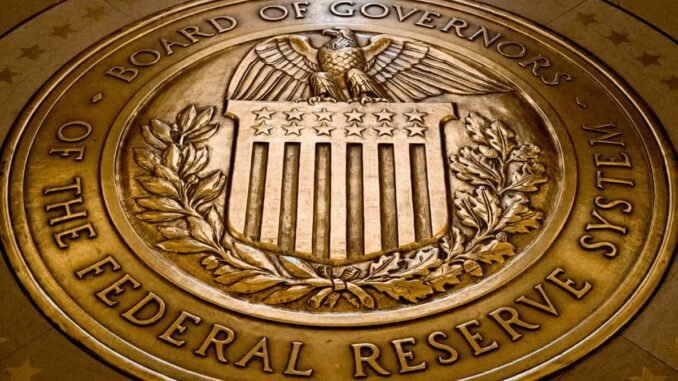 Fed Governor Touts DeFi, Stablecoins, and RWA Tokenization in Pro-Crypto Fed Governor Touts DeFi, Stablecoins, and RWA Tokenization in Pro-Crypto Speech