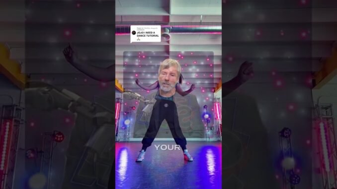 Bullish Mike warnsBlockchain on stage #StackSats #Web3