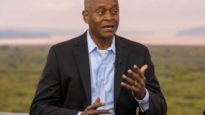 Federal Reserve's Bostic equates employment risks to inflation threats