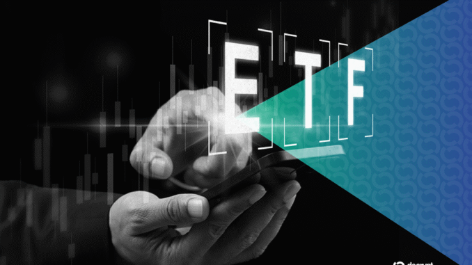 Morning Minute: Vanguard Flirts With Crypto