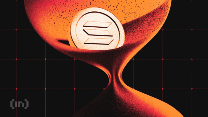 SOL Price Risks Drop Below $200 After Futures Liquidations Surge