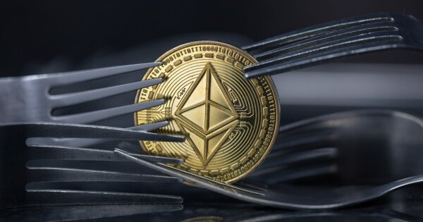 ETH Price Prediction: Ethereum Targets $4,400 by October 20 as Technical Analysis Shows Mixed Signals
