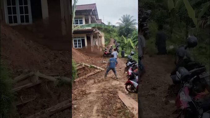 LONGSOR SUSULAN MEMBUAT RUMAH HANCUR  #simulasiai #ai #news #detikdetik