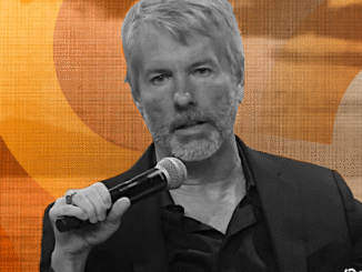 Benchmark Is Bullish on Strategy Even as Stock Plunges Amid Possibility of Selling Bitcoin