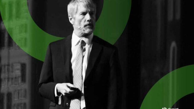 Cantor Slashes Strategy Price Target By 59%, Remains 'Long-Term Bullish' Cantor Slashes Strategy Price Target By 59%, Remains 'Long-Term Bullish' on Bitcoin Giant