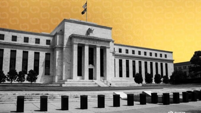 Fed Pushing Ahead With 'Skinny' Master Account Plan for Crypto Banks