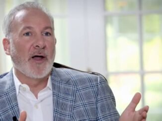 Peter Schiff Criticized for Praising Silver Dip While Bashing Bitcoin