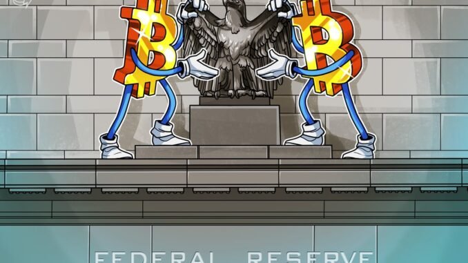 Bitcoin Traders Stall As US Shutdown, Fed Policy Shift Raises Fear