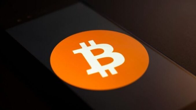 Bitcoin is rising on liquidity recovery and institutional demand, not geopolitics, says Coinbase executive