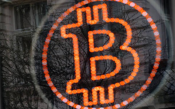 Is Tether Abandoning Bitcoin For Gold? $1 Billion Monthly Buys Is Tether Abandoning Bitcoin For Gold? $1 Billion Monthly Buys Boost Reserves