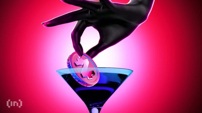 Zcash Price Holds Bullish Structure, But One Risk Still Lingers