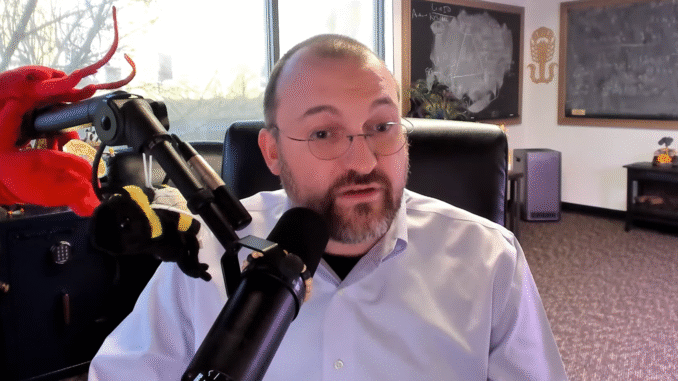 Cardano Founder Sounds Alarm Over New US Crypto Bill