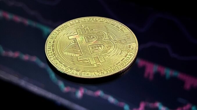 Is This The Bitcoin Price Bottom Or A Fakeout? Analyst Reveals When You Shouldn’t Be Excited