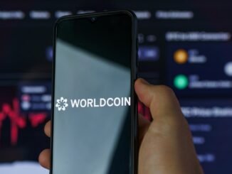 WLD Price Prediction: Worldcoin Eyes $0.42 Breakout as Technical Indicators Flash Mixed Signals