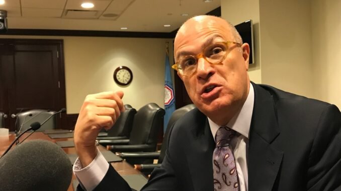 Crypto Gains Ally As Former CFTC Chair Becomes Full-Time Adviser crypto