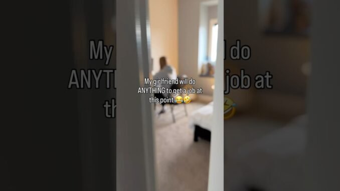 lazy way to get a job 💀#parakeetaipartner #jobhack #chatgpt